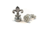Large Classic Seals 3/4” Round